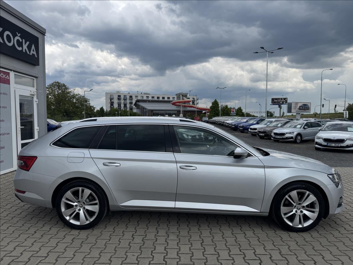 Škoda Superb Kombi 2,0 l 147 kw