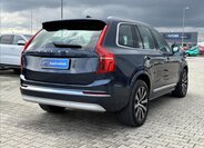 Volvo XC90 SUV 2,0 l 173 kw