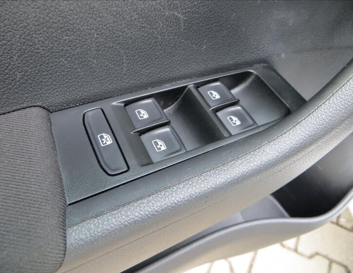 Škoda Fabia Kombi 999,0 70 kw