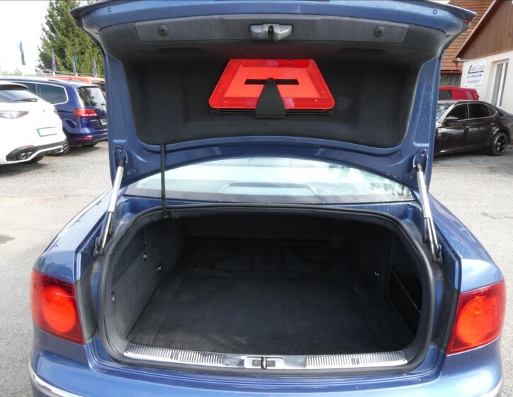 Volkswagen Phaeton Sedan 3,0 l 171 kw