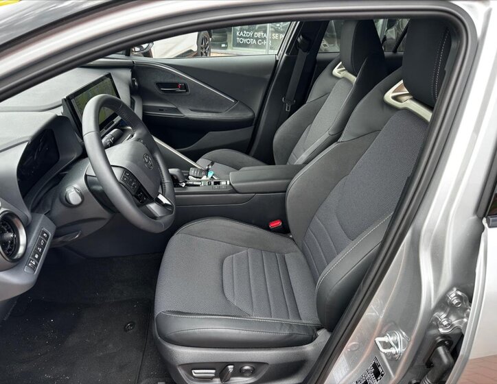 Toyota C-HR Hatchback 2,0 l 111 kw