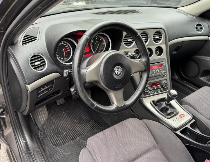 Alfa Romeo 159 Kombi 1,9 l 110 kw