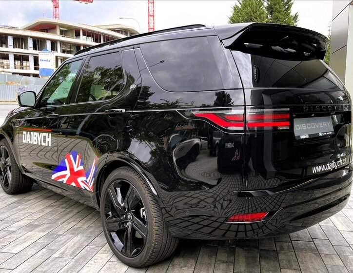 Land Rover Discovery 4