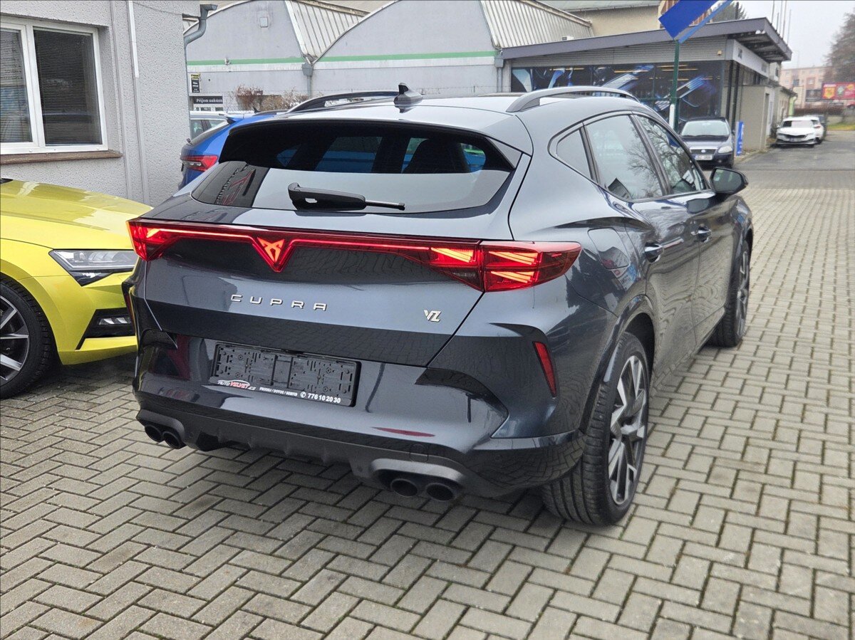 Cupra Formentor SUV 2,0 l 245 kw