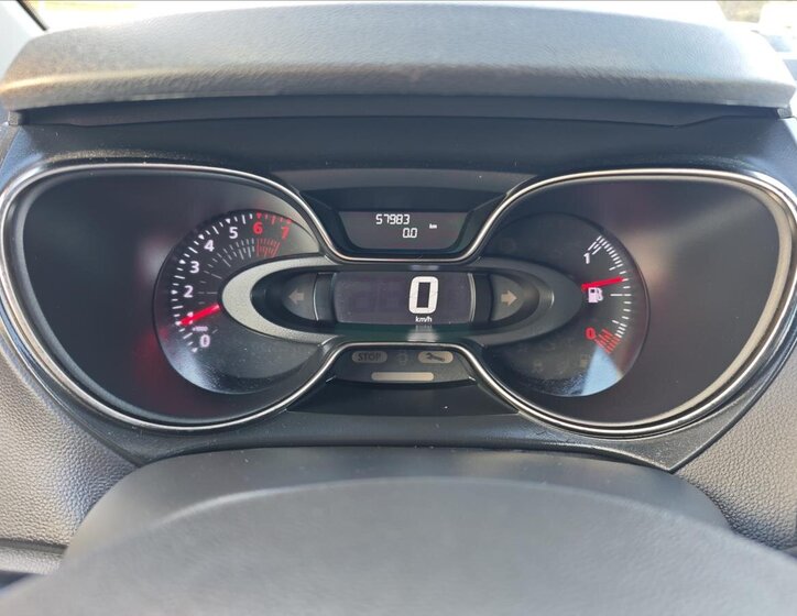 Renault Captur SUV / Terénní 898,0 66 kw