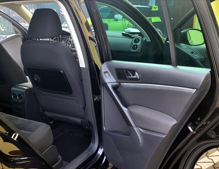 Volkswagen Tiguan SUV / Terénní 2,0 l 103 kw