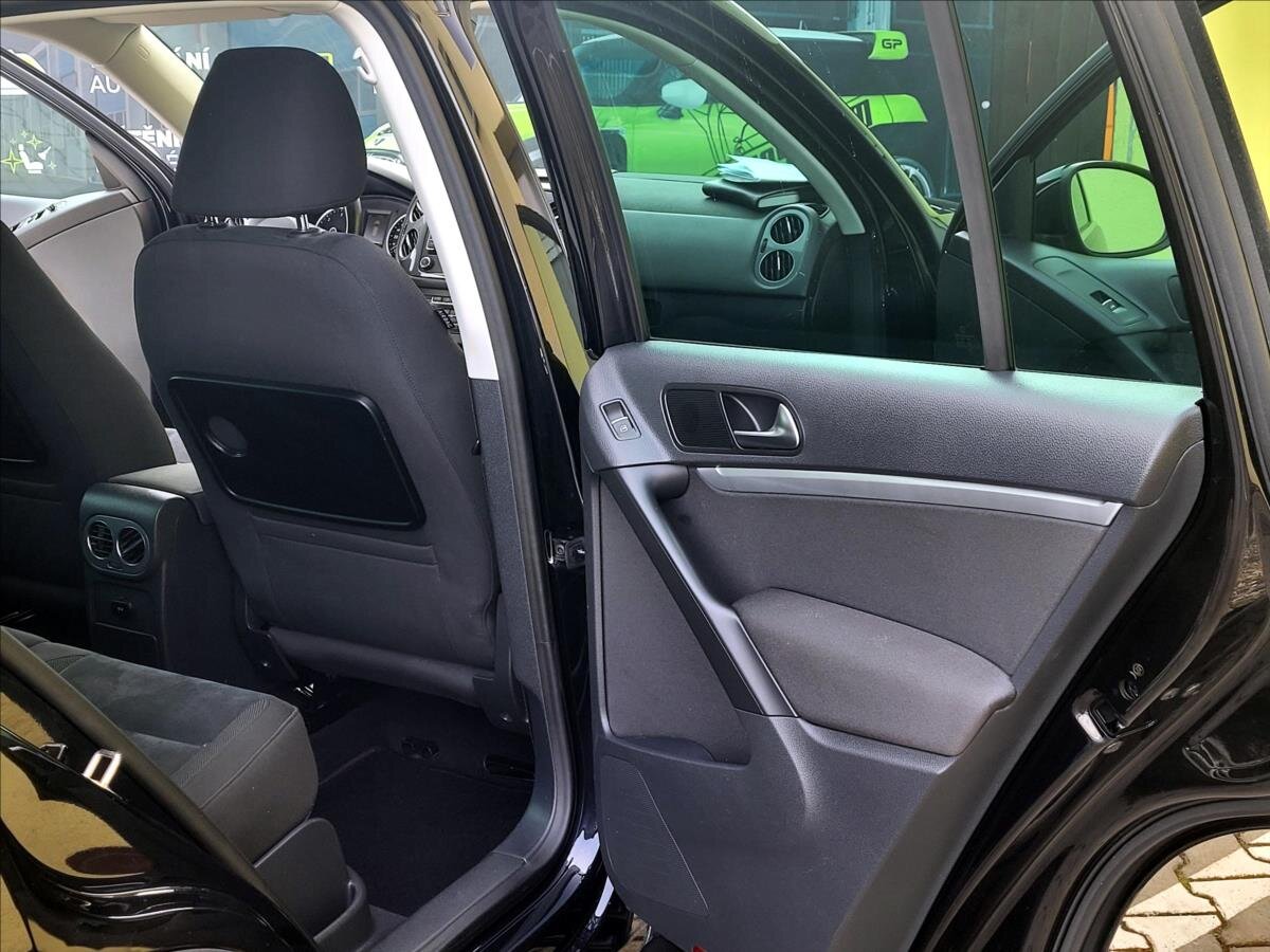 Volkswagen Tiguan SUV / Terénní 2,0 l 103 kw