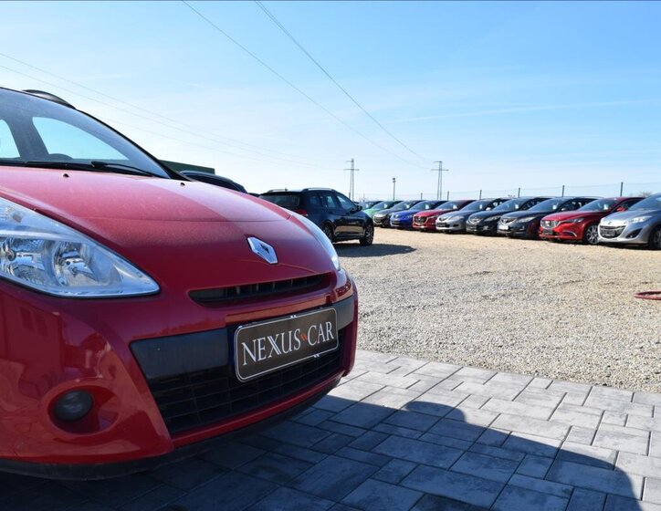 Renault Clio Kombi 1,1 l 74 kw
