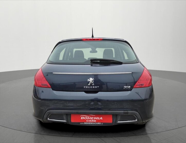 Peugeot 308 7
