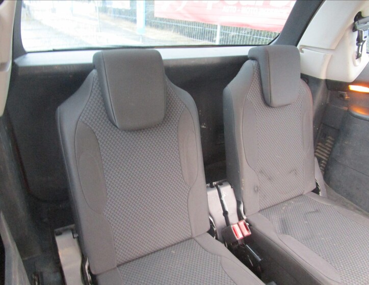 Citroën C4 Picasso 31