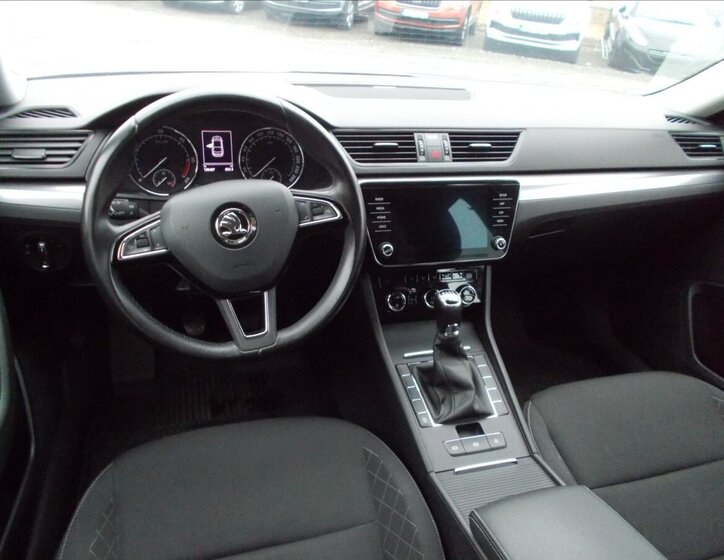 Škoda Superb Sedan 2,0 l 110 kw