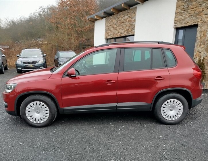 Volkswagen Tiguan SUV 2,0 l 103 kw