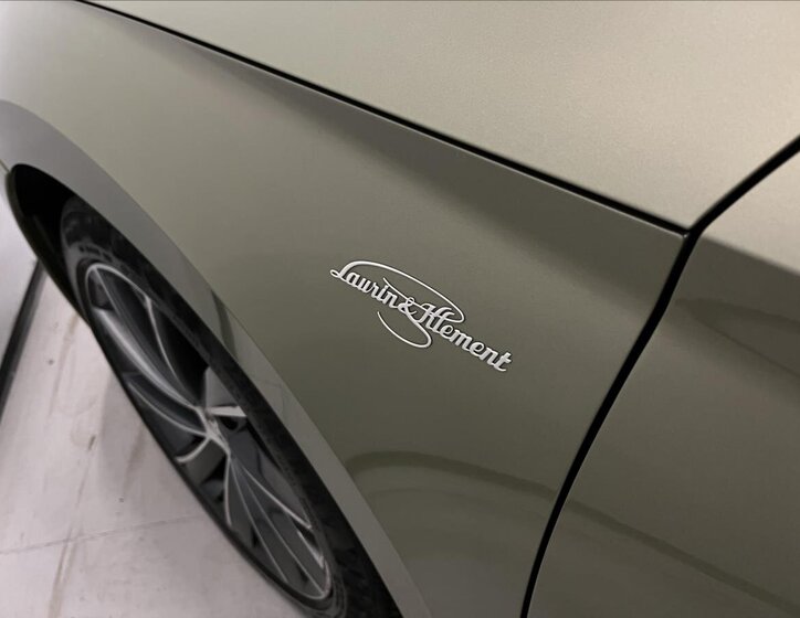 Škoda Superb Liftback 2,0 l 140 kw