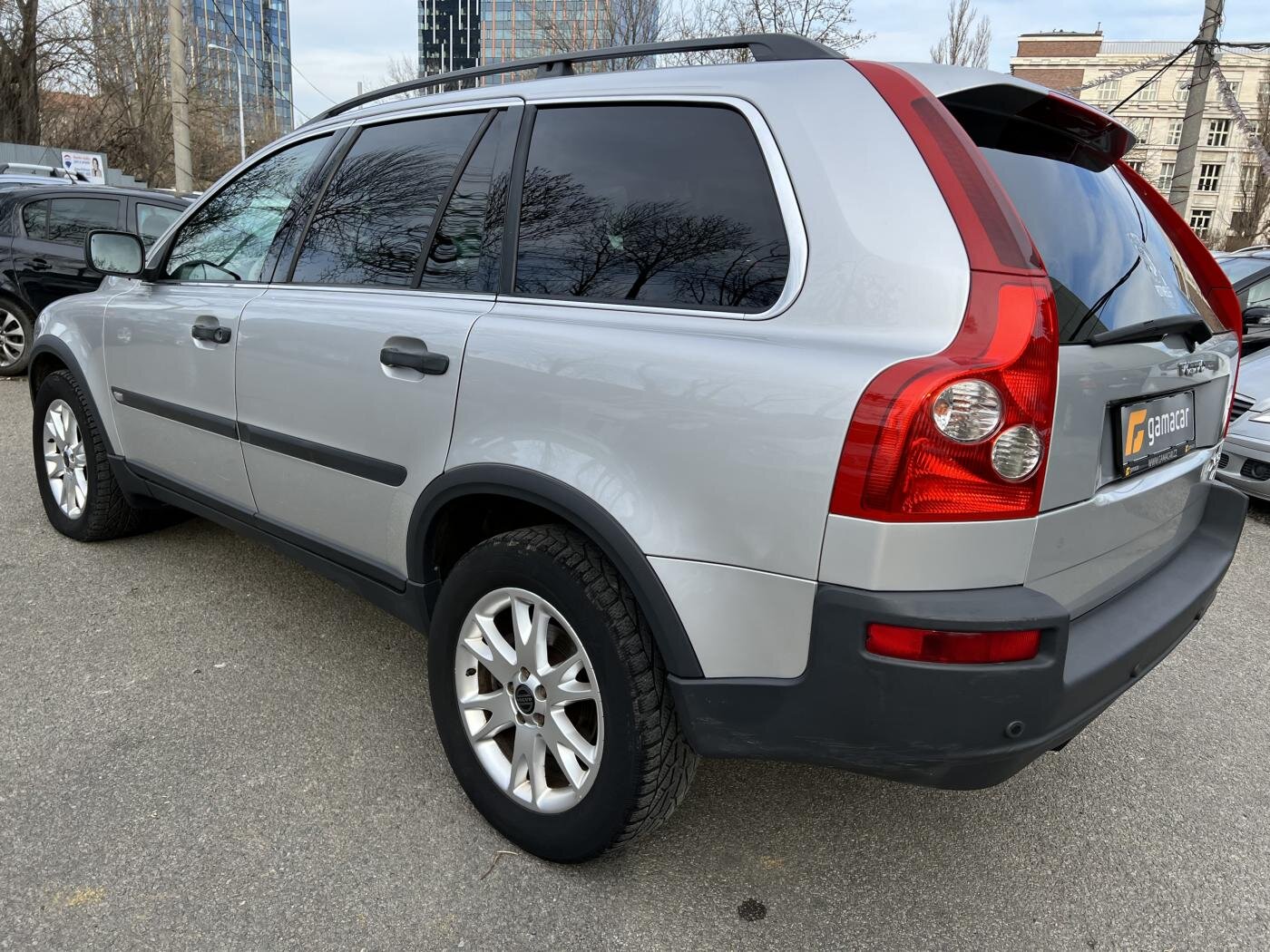 Volvo XC90 SUV / Terénní 2,4 l 120 kw