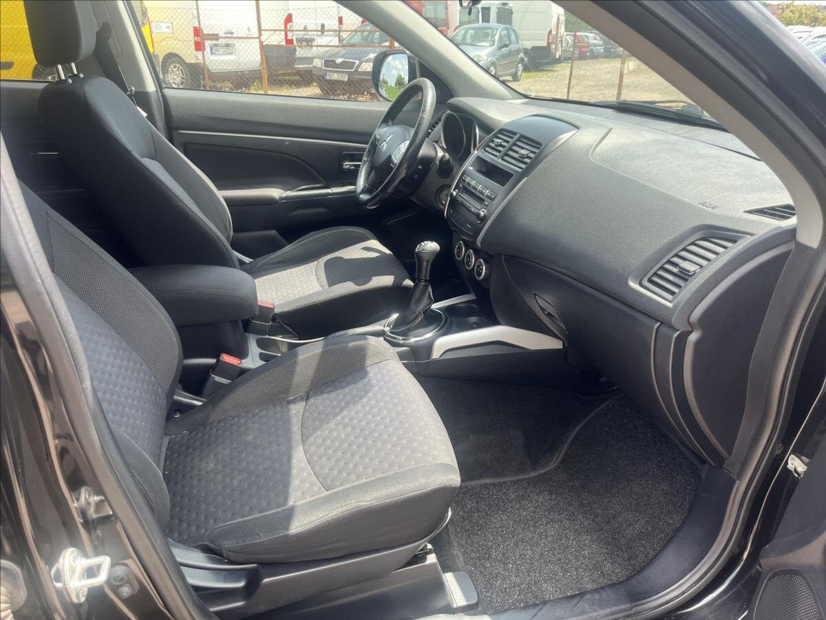 Mitsubishi ASX SUV / Terénní 1,6 l 86 kw