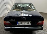 Mercedes-Benz 124 7