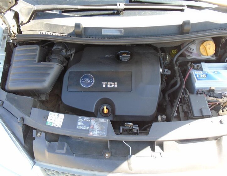 Ford Galaxy Kombi 1,9 l 85 kw