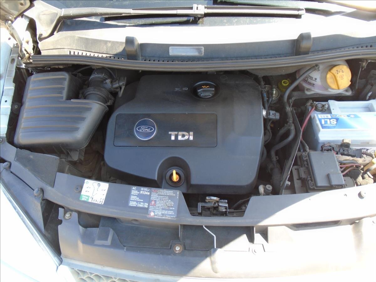 Ford Galaxy Kombi 1,9 l 85 kw