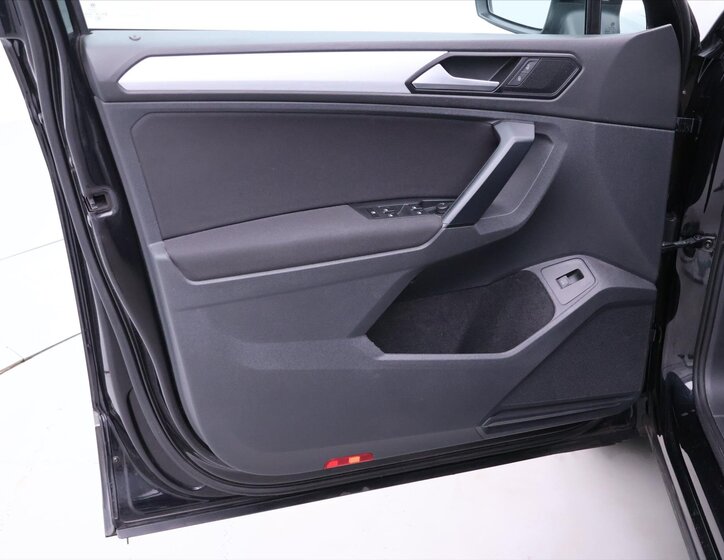 Volkswagen Tiguan SUV / Terénní 1,5 l 96 kw