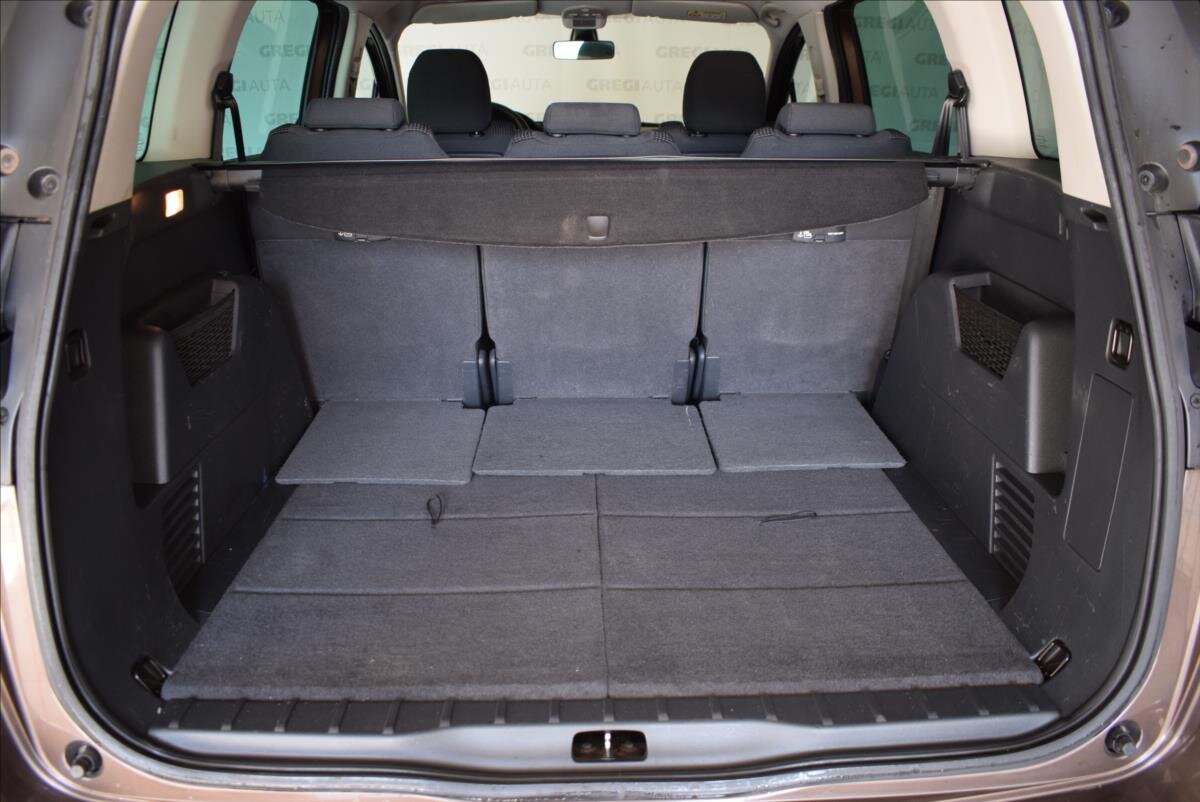 Peugeot 5008 MPV 1,6 l 88 kw