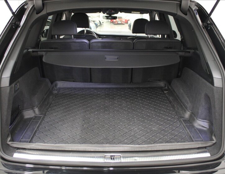 Audi Q7 SUV / Terénní 3,0 l 210 kw