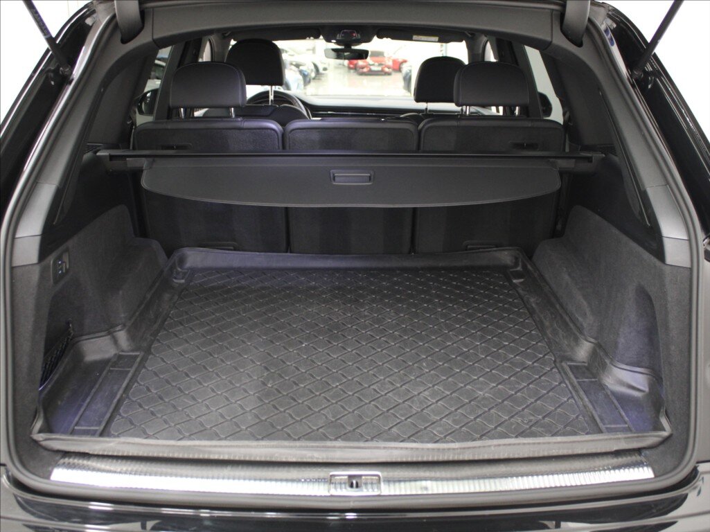 Audi Q7 SUV / Terénní 3,0 l 210 kw