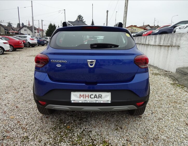 Dacia Sandero Hatchback 999,0 67 kw