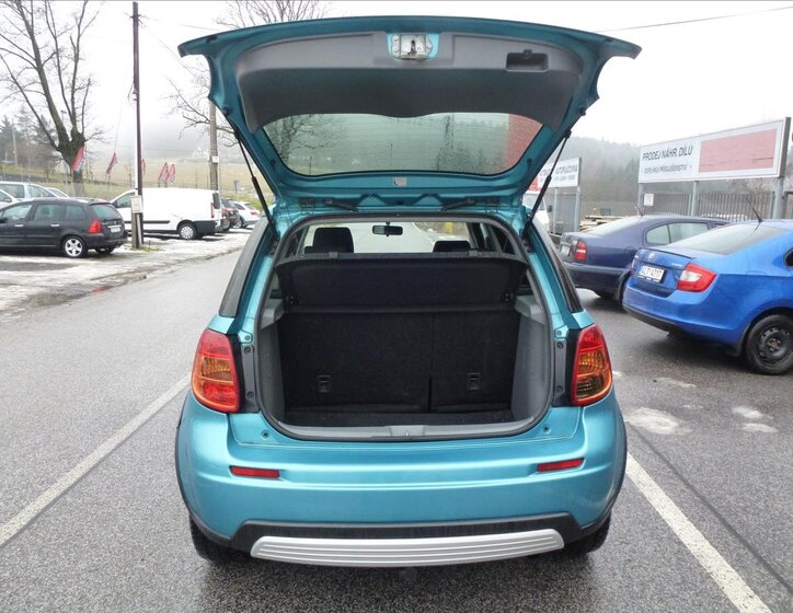 Suzuki SX4 Hatchback 1,9 l 88 kw