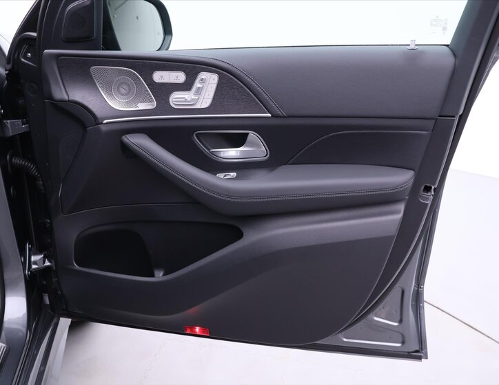 Mercedes-Benz GLE SUV / Terénní 3,0 l 270 kw