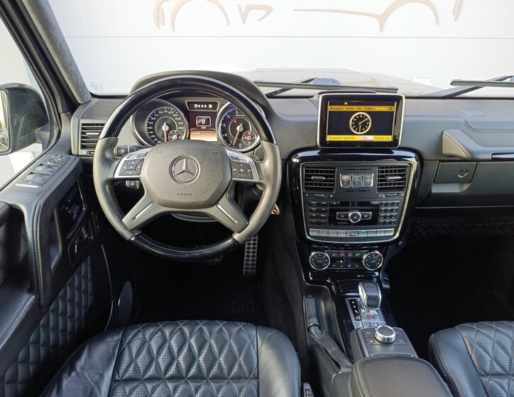 Mercedes-Benz Třídy G SUV / Terénní 5,5 l 400 kw