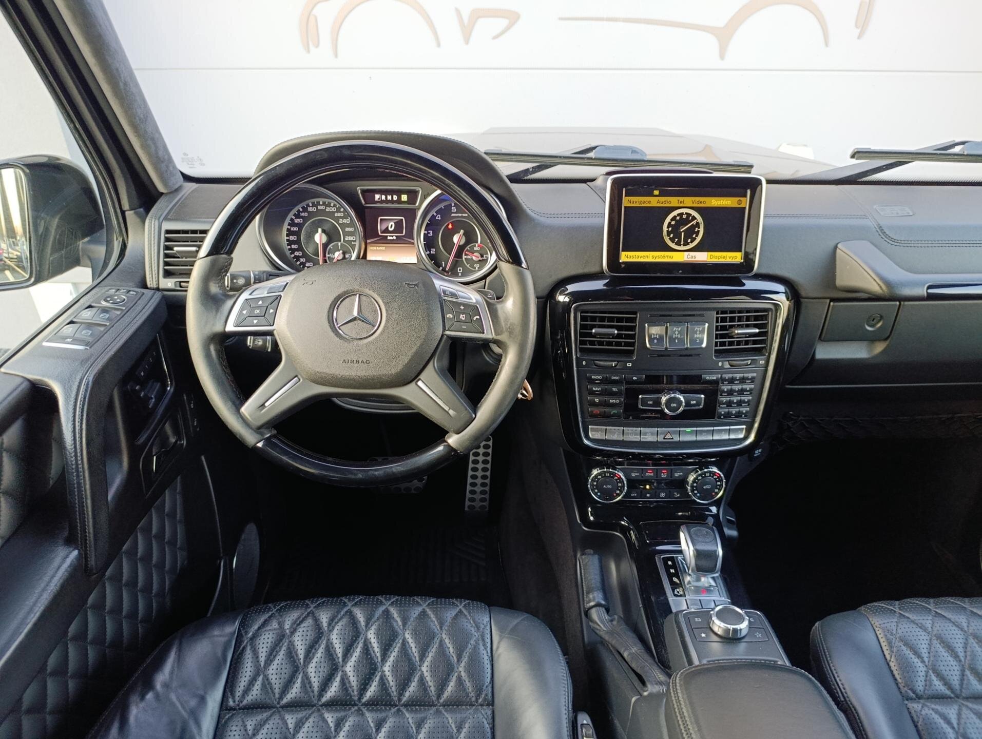 Mercedes-Benz Třídy G SUV / Terénní 5,5 l 400 kw