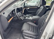 Volkswagen Touareg SUV / Terénní 3,0 l 170 kw