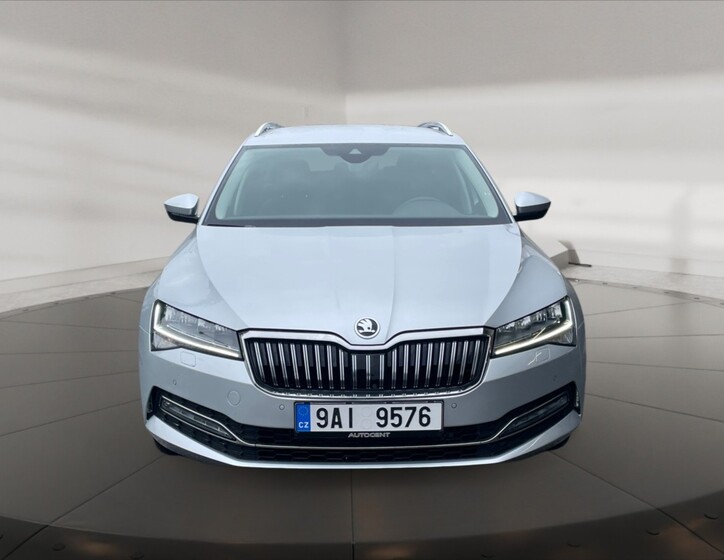 Škoda Superb 2
