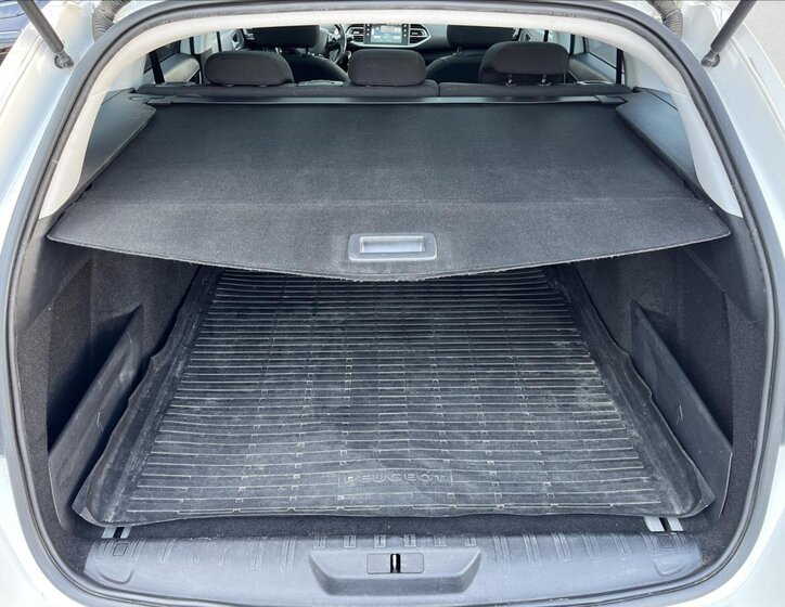 Peugeot 308 Kombi 1,6 l 88 kw