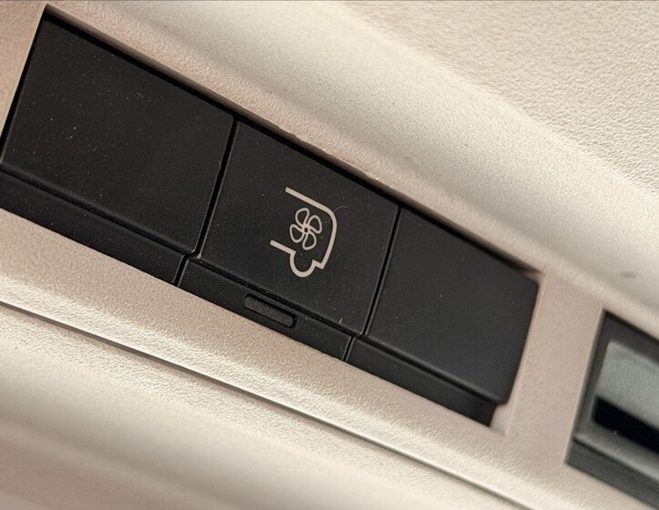 Peugeot Expert Tepee MPV 2,0 l 120 kw