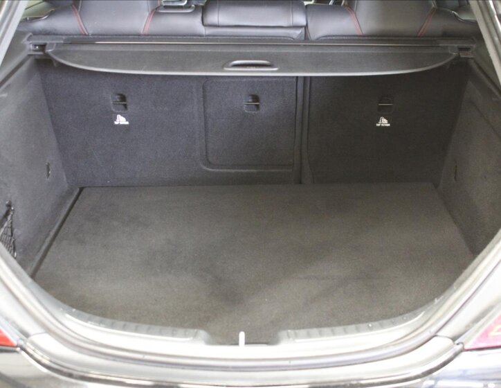 Mercedes-Benz CLA Kombi 2,1 l 100 kw