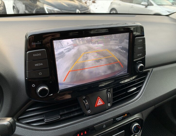 Hyundai i30 Kombi 998,0 88 kw