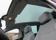 Peugeot 5008 MPV 2,0 l 120 kw