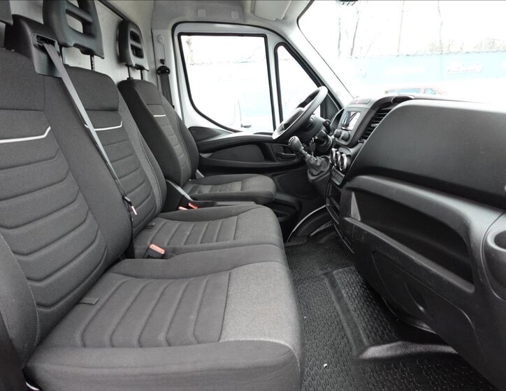 Iveco Daily Skříň 2,3 l 115 kw