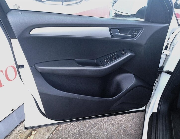 Audi Q5 Kombi 2,0 l 105 kw