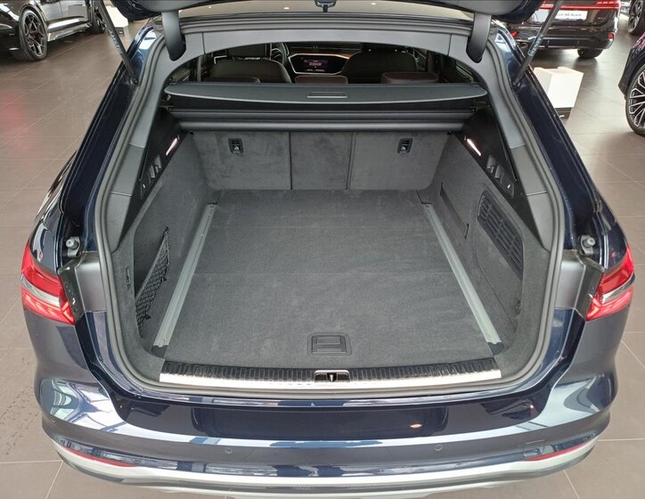 Audi A6 Allroad Kombi 3,0 l 253 kw