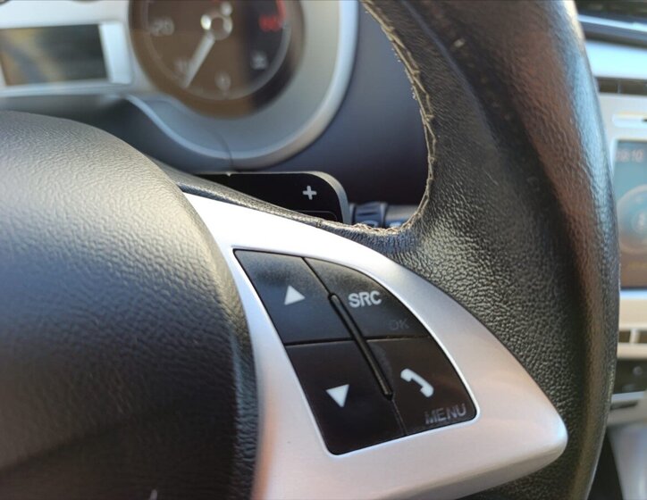 Lancia Delta Hatchback 1,6 l 88 kw