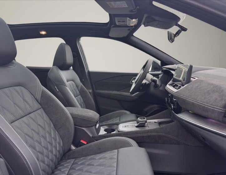 Nissan Qashqai SUV / Terénní 1,3 l 116 kw