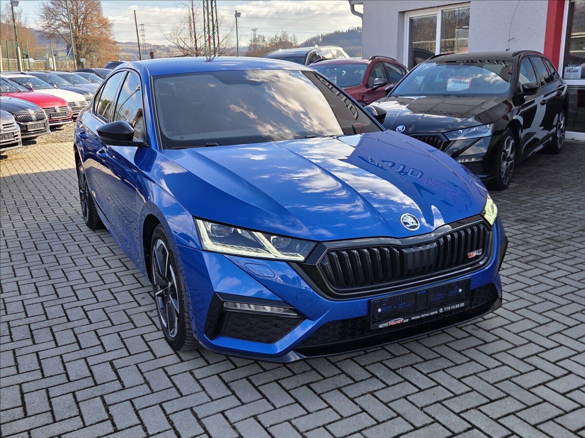 Škoda Octavia Sedan / Limuzína 2,0 l 180 kw