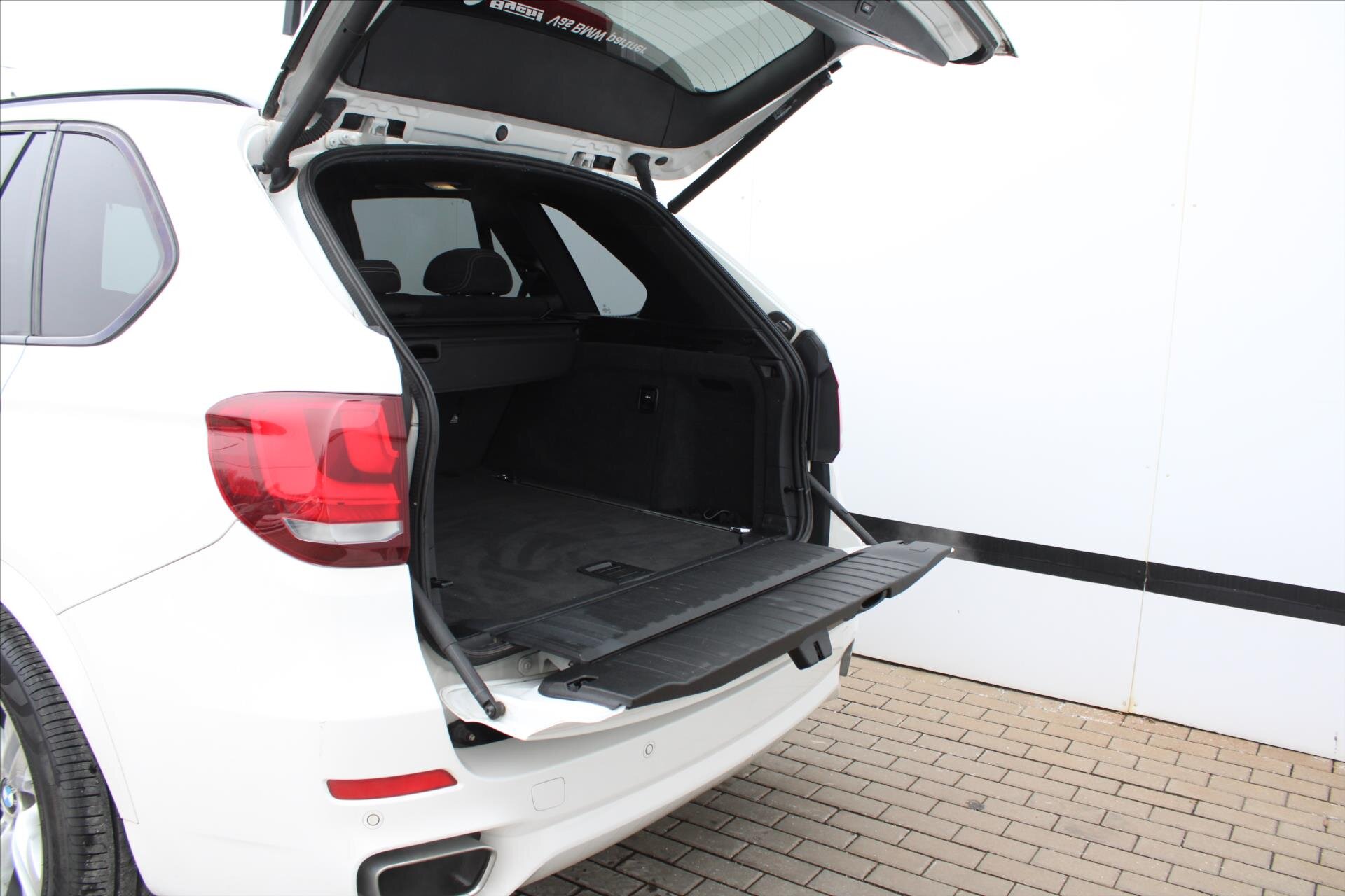 BMW X5 SUV 3,0 l 190 kw