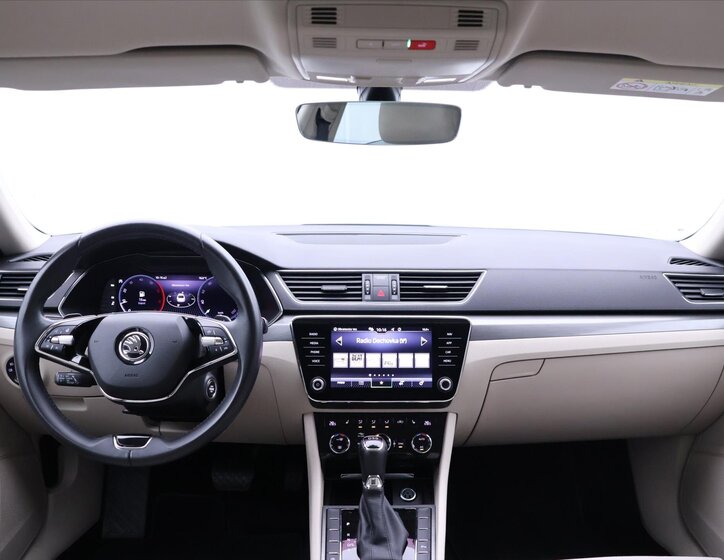 Škoda Superb Liftback 2,0 l 110 kw