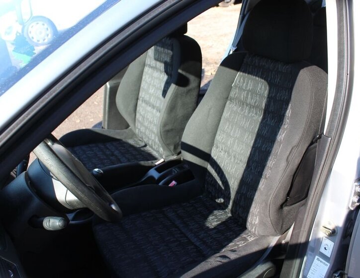 Peugeot 307 Hatchback 2,0 l 66 kw