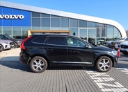 Volvo XC60 4