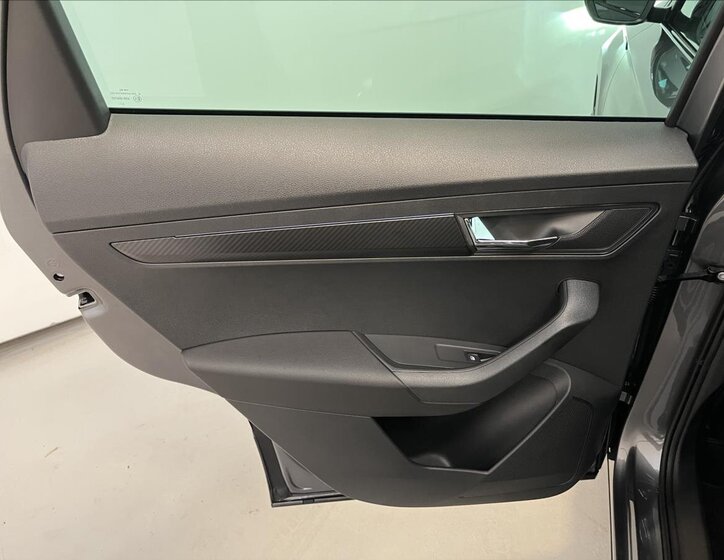 Škoda Karoq SUV 2,0 l 140 kw