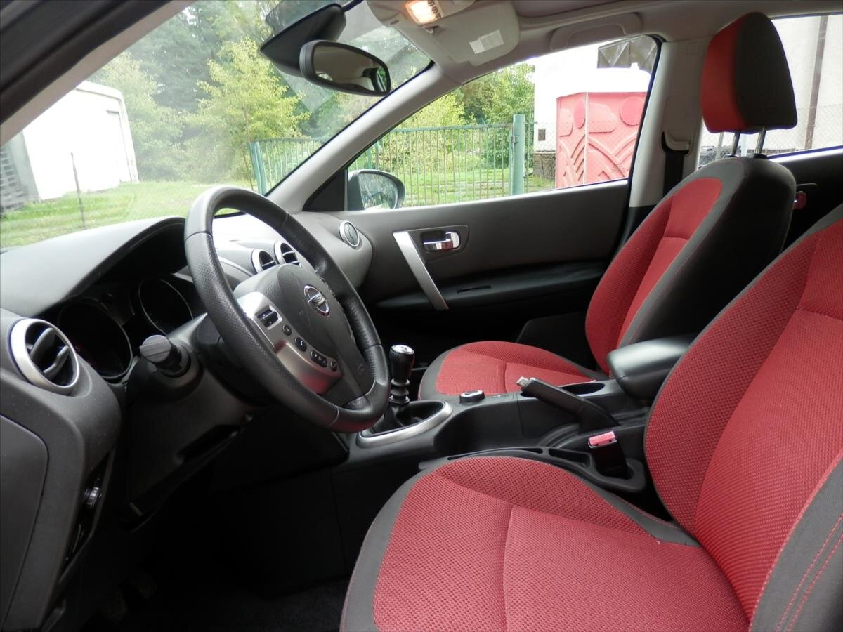 Nissan Qashqai Kombi 2,0 l 110 kw